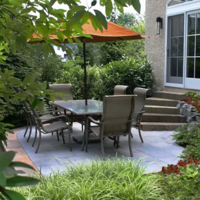 Kier-Bluestone-Patio-w-Clay-Brick-Soldier-AC-LR